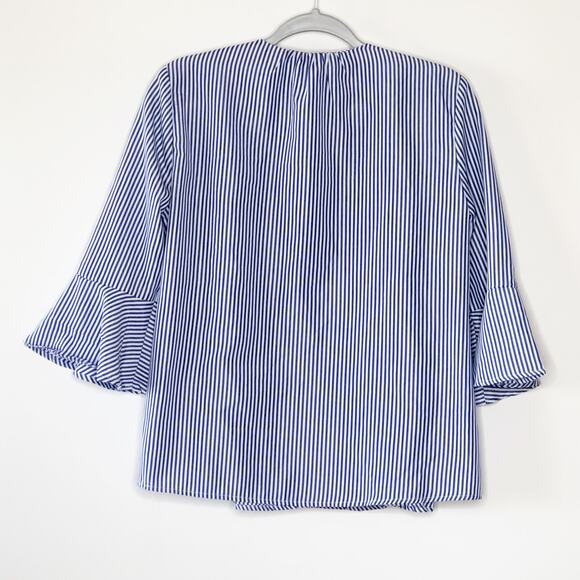 DO + BE Large Top Bell Sleeve Nautical Beachy Blue Stripe V Neck NEW! - Picture 3 of 9